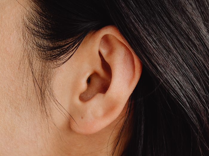 ci-ear-closeup